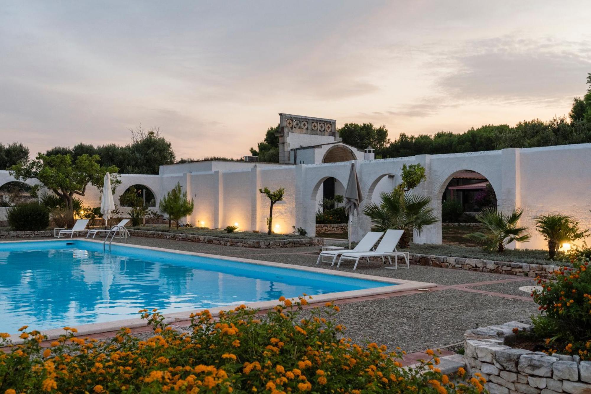 Masseria Gorgognolo Bed and Breakfast Ostuni Exterior foto