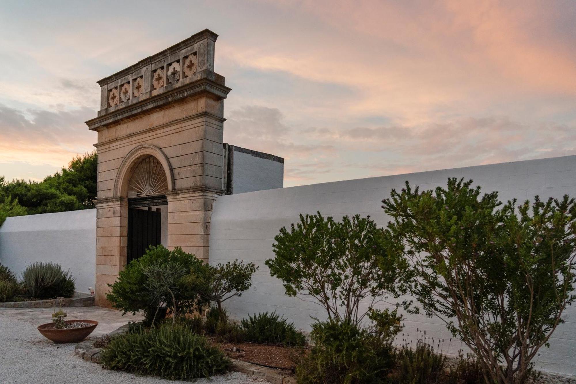 Masseria Gorgognolo Bed and Breakfast Ostuni Exterior foto