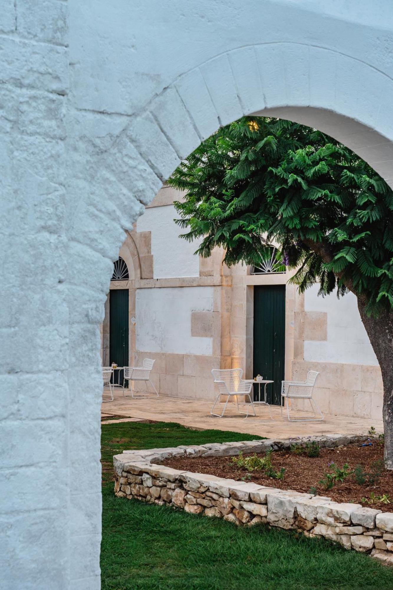 Masseria Gorgognolo Bed and Breakfast Ostuni Exterior foto